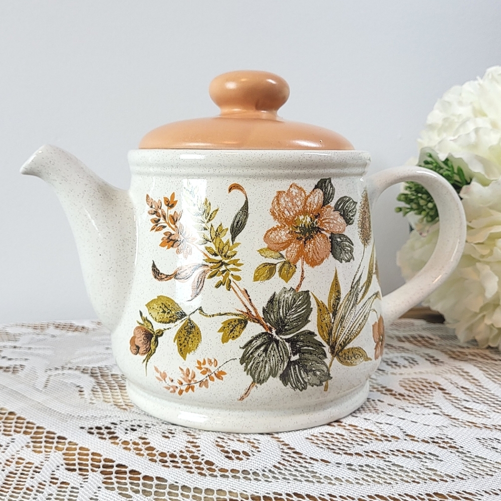 Vintage Sadler English Teapot - Floral